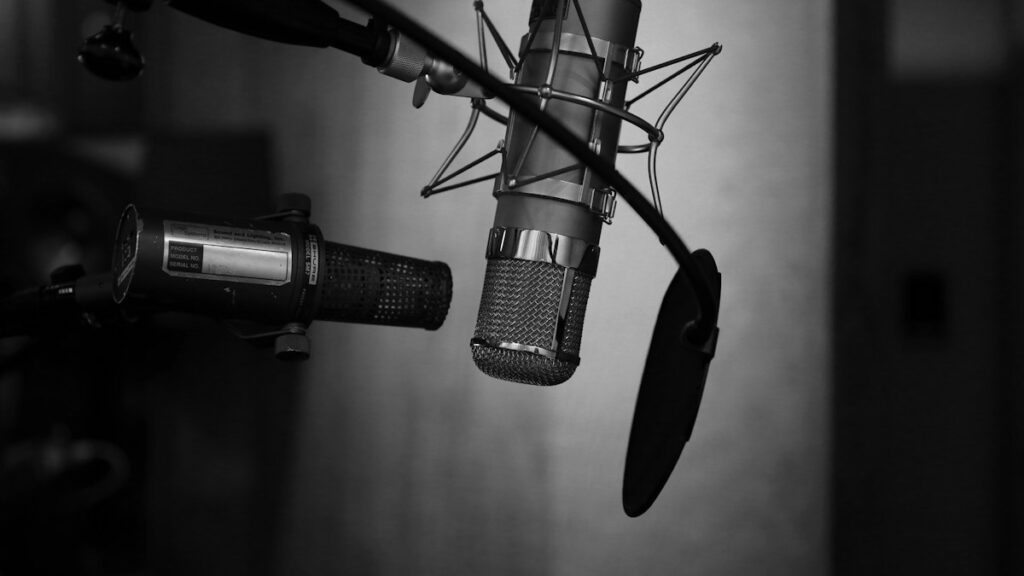 Laboratory noise floor benchmarking: comparing JFET inline preamplifiers for boo