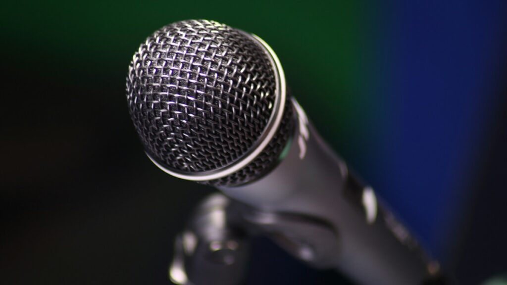 Precision audio monitoring: correcting headphone frequency response curves, remo